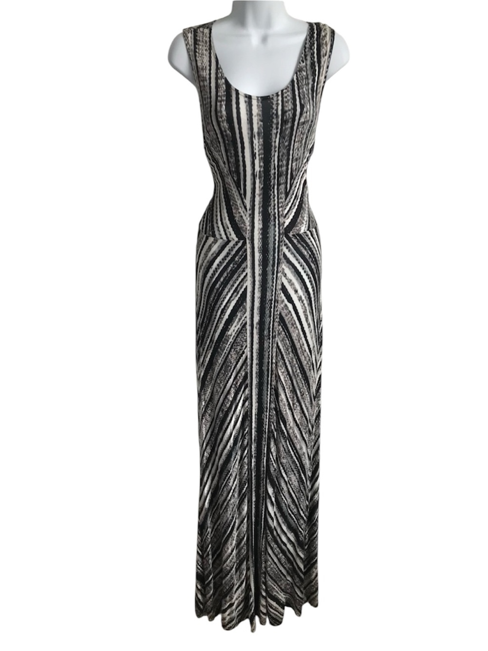 a.n.a Women’s S B&W Geo Stripe Sleeveless Lightweight Stretch Maxi Dress in EUC